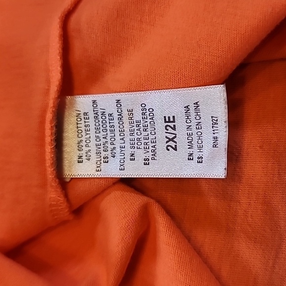 0771. NWOTs ~ Reebok ~ Safety Orange ~ V-neck ~ 2XL ~ T-shirt - Picture 8 of 8
